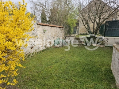 Maison à vendre 6 pièces de 136,58 m² à Éragny