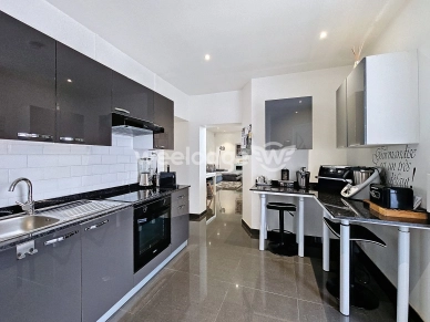 Maison à vendre 4 pièces de 149 m² à Conflans-Sainte-Honorine