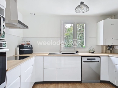 Maison à vendre 7 pièces de 122 m² à Éragny