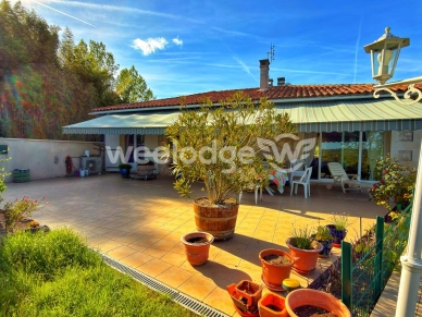 Maison à vendre 7 pièces de 148 m² à Aubeterre-sur-Dronne