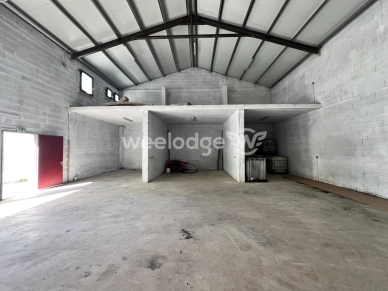 Local commercial à vendre de 223 m² à Villefranque