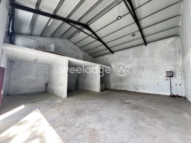 Local commercial à vendre de 223 m² à Villefranque