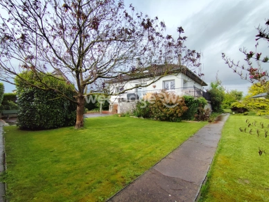 Maison à vendre 5 pièces de 114 m² à Saint-Hilaire-sur-Helpe