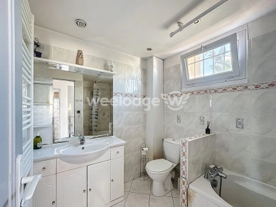 Maison à vendre 5 pièces de 113 m² à Chanteloup-les-Vignes