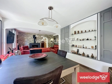 Maison à vendre 7 pièces de 166 m² à Jouy-le-Moutier