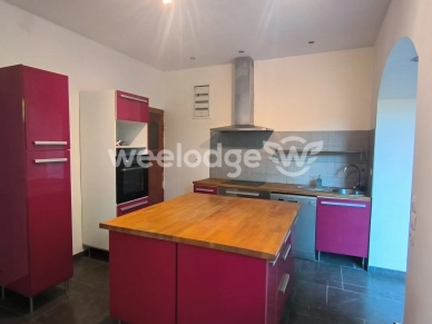 Maison vendu 6 pièces de 157 m² à Avesnelles