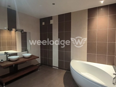 Maison vendu 6 pièces de 157 m² à Avesnelles