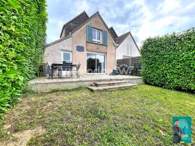 Maison à vendre 6 pièces de 100 m² à Jouy-le-Moutier