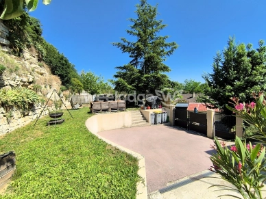 Maison à vendre 3 pièces de 56,14 m² à Conflans-Sainte-Honorine