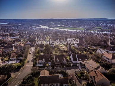 Maison à vendre 6 pièces de 212,81 m² à Triel-sur-Seine
