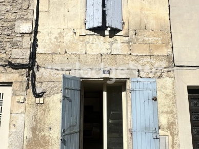 Immeuble à vendre à Tarascon