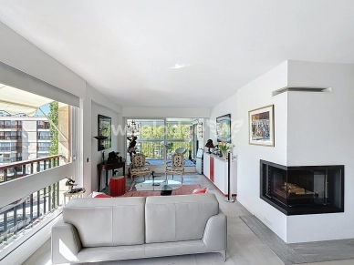 Appartement à vendre 2 pièces de 60,42 m² à Le Chesnay-Rocquencourt