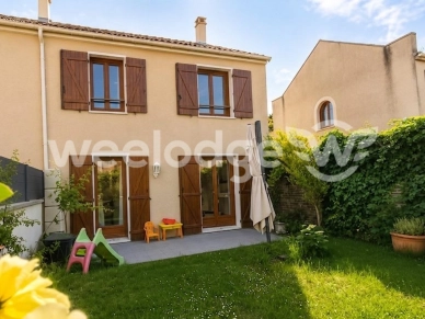 Maison à vendre 5 pièces de 93 m² à Plaisir