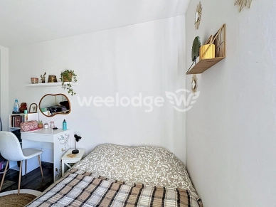 Maison à vendre 6 pièces de 114 m² à Jouy-le-Moutier