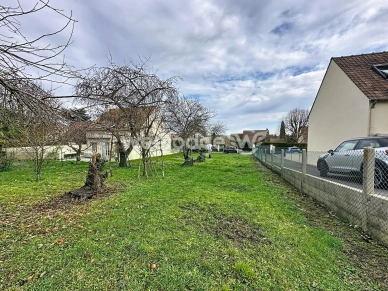 Terrain à vendre de 597 m² à Vauréal