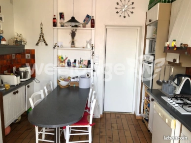 Maison à vendre 6 pièces de 121,6 m² à Avignon