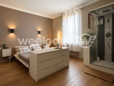 Maison à vendre 6 pièces de 121,6 m² à Avignon