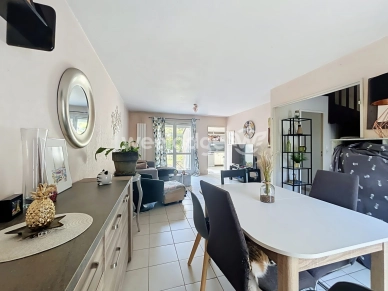 Maison à vendre 5 pièces de 82,35 m² à Éragny