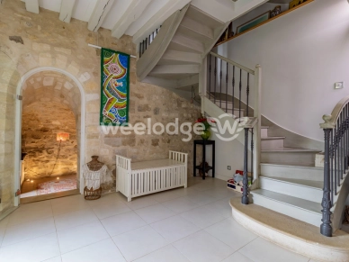 Maison à vendre 9 pièces de 270 m² à Vauréal