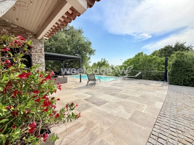 Maison à vendre 8 pièces de 169 m² à Tourrettes