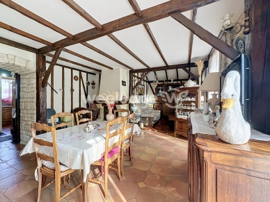 Maison à vendre 4 pièces de 90 m² à Jouy-le-Moutier