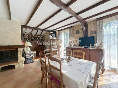 Maison à vendre 4 pièces de 90 m² à Jouy-le-Moutier