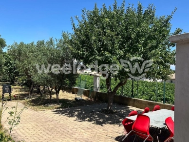 Maison à vendre 4 pièces de 149 m² à Rochefort-du-Gard