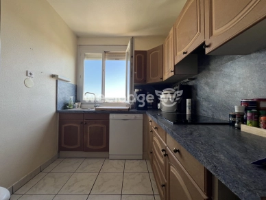 Appartement à vendre 4 pièces de 72,83 m² à Mantes-la-Ville