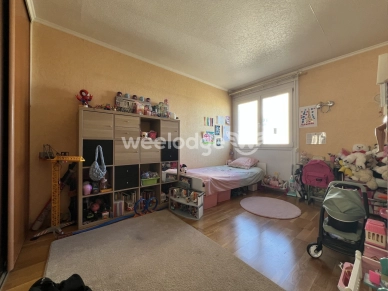 Appartement à vendre 4 pièces de 72,83 m² à Mantes-la-Ville