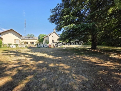 Maison à vendre 12 pièces de 400 m² à Saint-Prest
