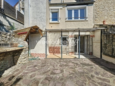 Maison à vendre 6 pièces de 115 m² à Chanteloup-les-Vignes