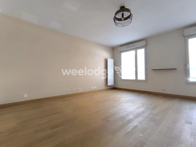 Local commercial à vendre 3 pièces de 67 m² à Conflans-Sainte-Honorine