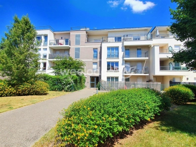Local commercial à vendre 3 pièces de 67 m² à Conflans-Sainte-Honorine
