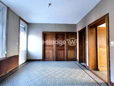 Maison vendu 6 pièces de 138 m² à Ferrière-la-Petite