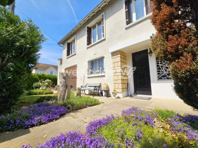 Maison à vendre 5 pièces de 102 m² à Conflans-Sainte-Honorine