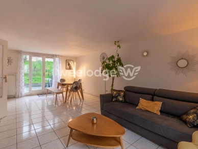 Maison à vendre 7 pièces de 130 m² à Jouy-le-Moutier
