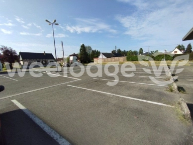 Local commercial vendu 4 pièces de 80 m² à Formerie