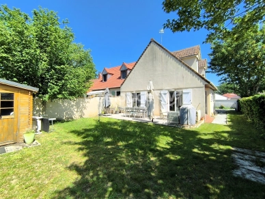 Maison à vendre 5 pièces de 91 m² à Éragny