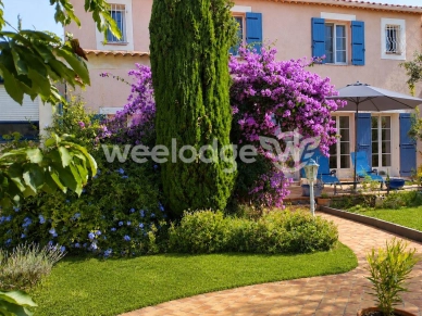 Maison à vendre 10 pièces de 186 m² à Avignon