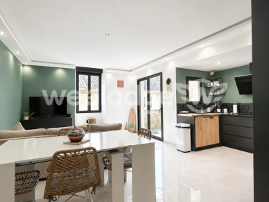 Maison à vendre 4 pièces de 92,27 m² à Roquemaure