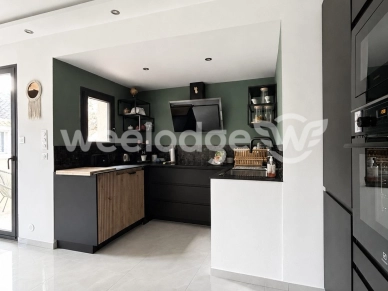 Maison à vendre 4 pièces de 92,27 m² à Roquemaure