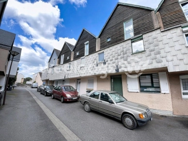 Maison à vendre 5 pièces de 98,2 m² à Jouy-le-Moutier