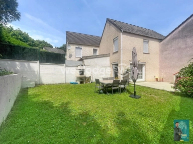 Maison à vendre 4 pièces de 80 m² à Jouy-le-Moutier