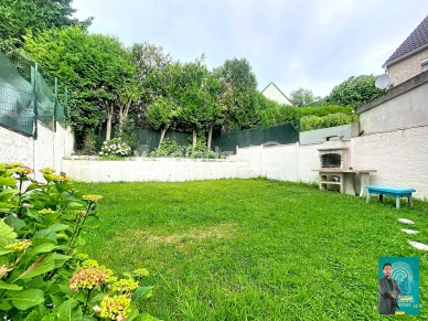 Maison à vendre 4 pièces de 80 m² à Jouy-le-Moutier