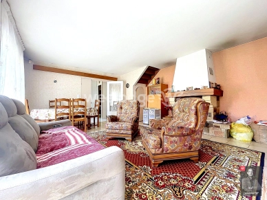 Maison à vendre 5 pièces de 96 m² à Jouy-le-Moutier