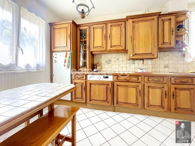 Maison à vendre 5 pièces de 96 m² à Jouy-le-Moutier