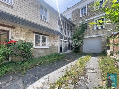 Maison à vendre 7 pièces de 168 m² à Vauréal