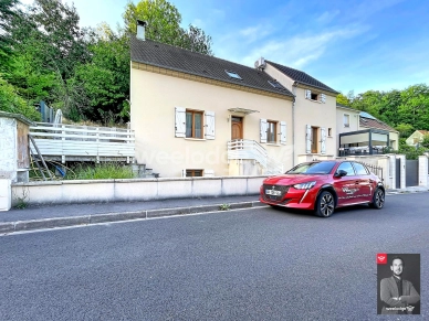 Maison à vendre 7 pièces de 160 m² à Jouy-le-Moutier