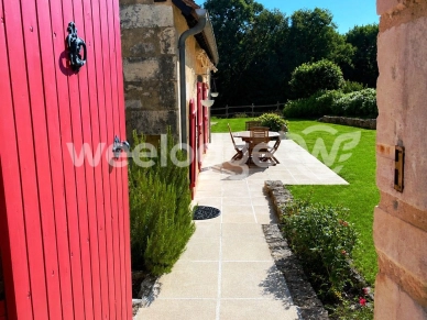 Maison à vendre 4 pièces de 93 m² à Saint-Hilaire-sur-Benaize