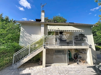 Maison à vendre 6 pièces de 91,2 m² à Maurecourt